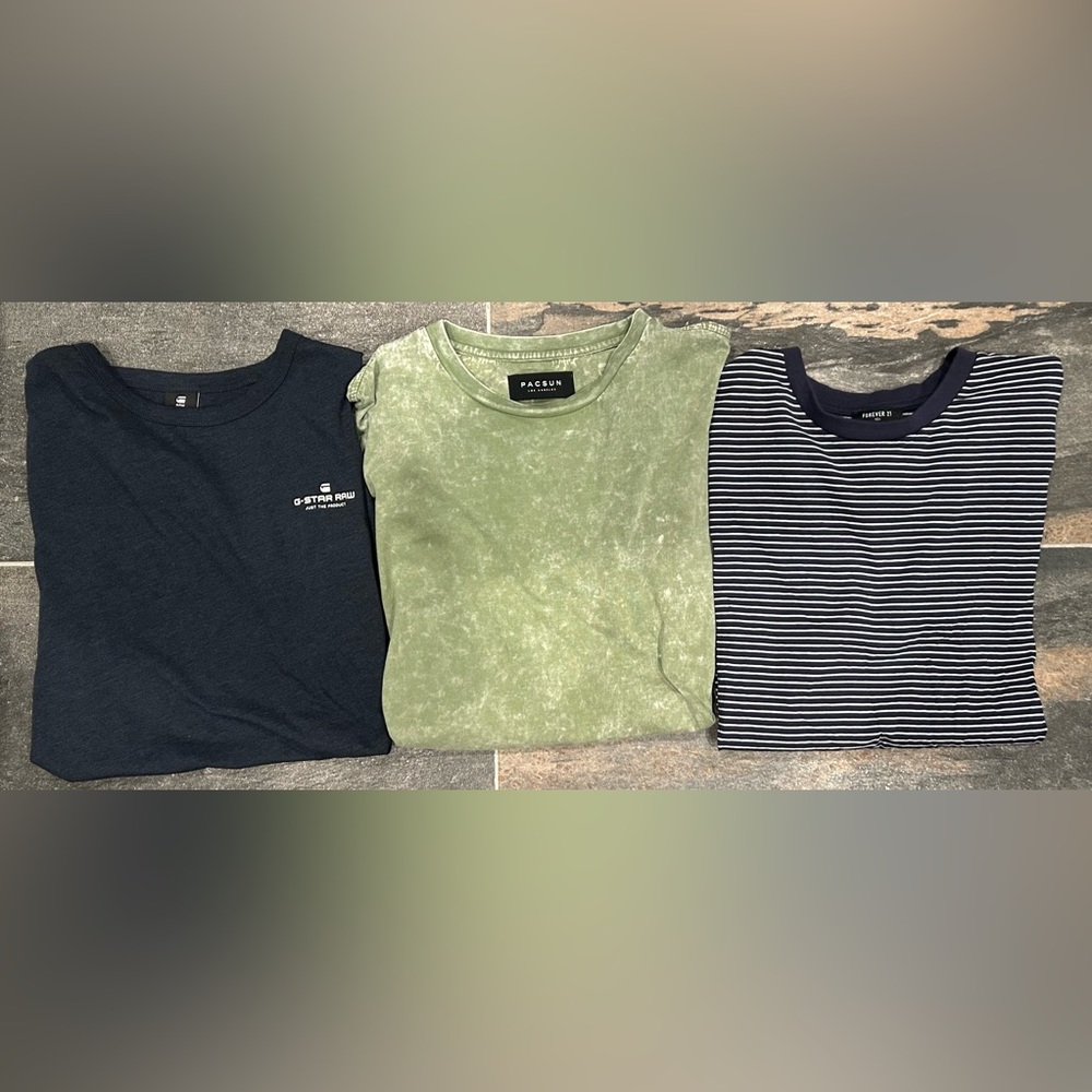 Men’s T - Shirt Bundle Pack Size L